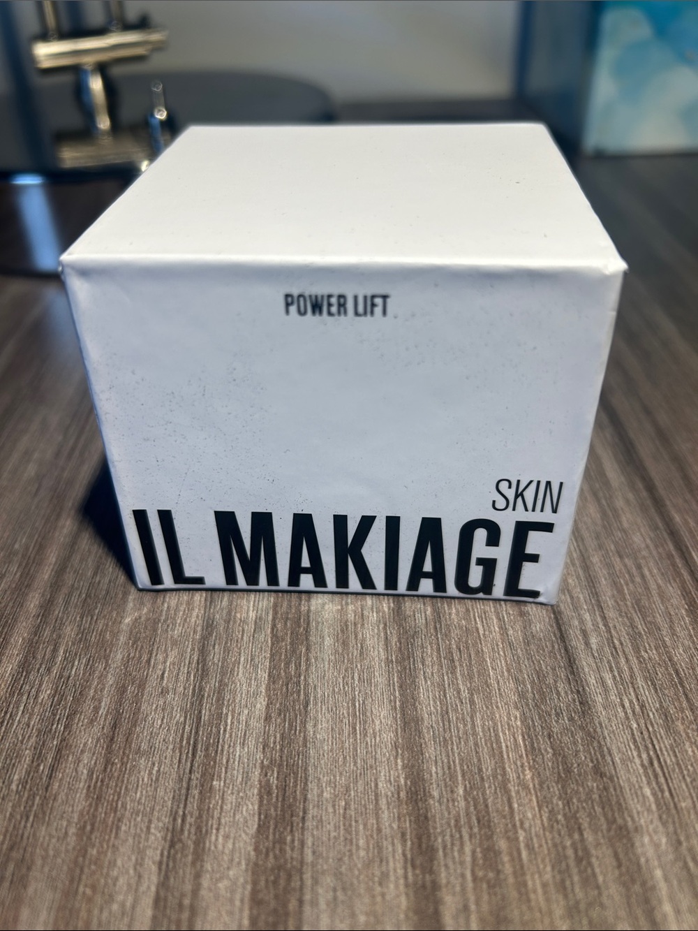 IL MAKIAGE Skin Power Lift Cream — White Packaging with Black Text